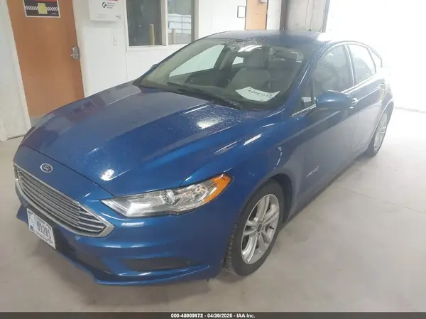 3FA6P0UU9JR100270 2018 FORD FUSION - Image 2