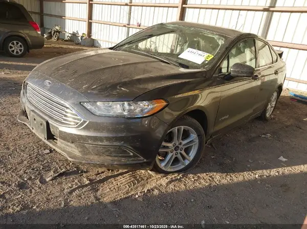 3FA6P0UU9JR122303 2018 FORD FUSION - Image 2