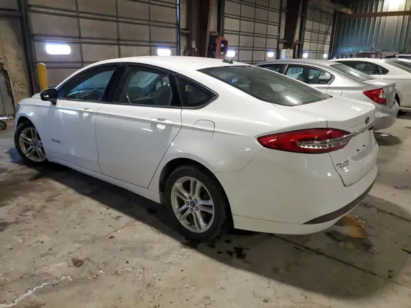 3FA6P0UU9JR122351 2018 FORD FUSION - Image 2