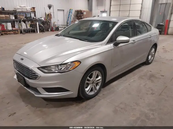 3FA6P0UU9JR122639 2018 FORD FUSION - Image 2