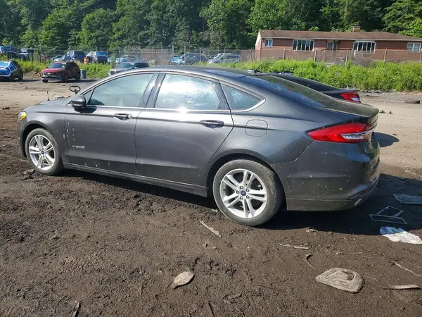 3FA6P0UU9JR122883 2018 FORD FUSION - Image 2