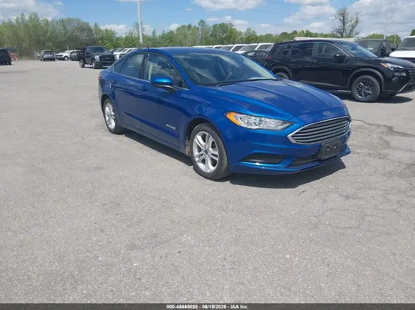 3FA6P0UU9JR142308 2018 FORD FUSION - Image 1