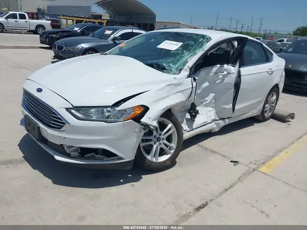 3FA6P0UU9JR142373 2018 FORD FUSION - Image 2
