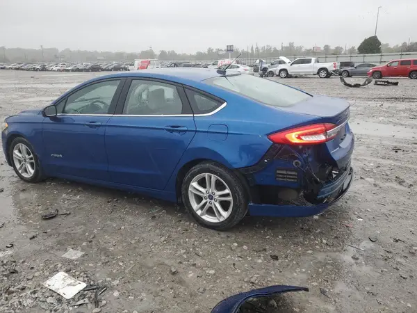 3FA6P0UU9JR161313 2018 FORD FUSION - Image 2