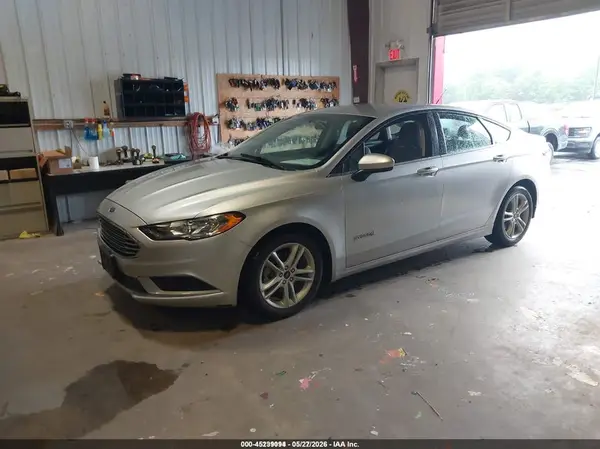 3FA6P0UU9JR254638 2018 FORD FUSION - Image 2