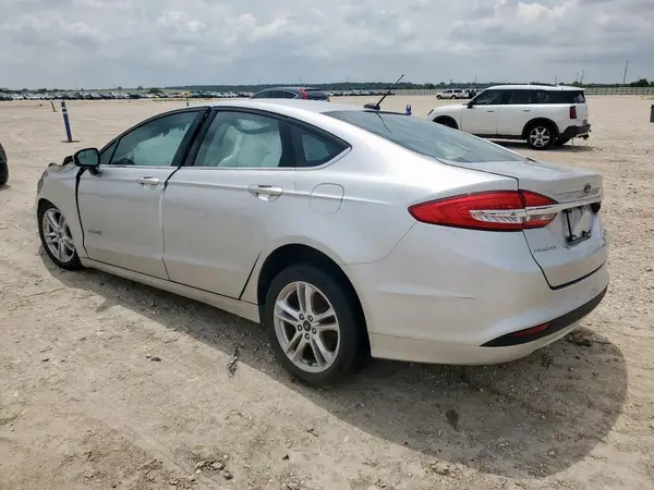 3FA6P0UU9JR254641 2018 FORD FUSION - Image 2
