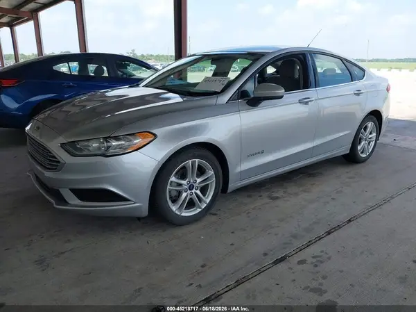 3FA6P0UU9JR278955 2018 FORD FUSION - Image 2