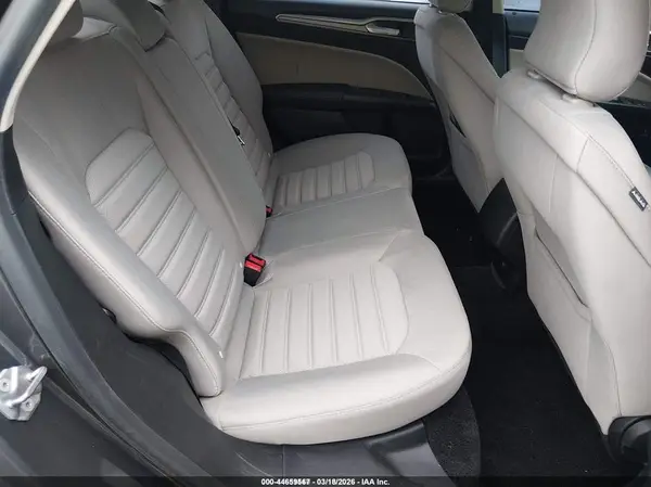3FA6P0UU9JR282018 2018 FORD FUSION - Image 8