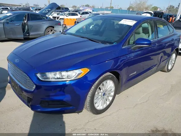 3FA6P0UUXGR160616 2017 FORD FUSION - Image 2