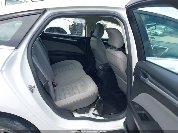 3FA6P0UUXGR178453 2016 FORD FUSION - Image 8