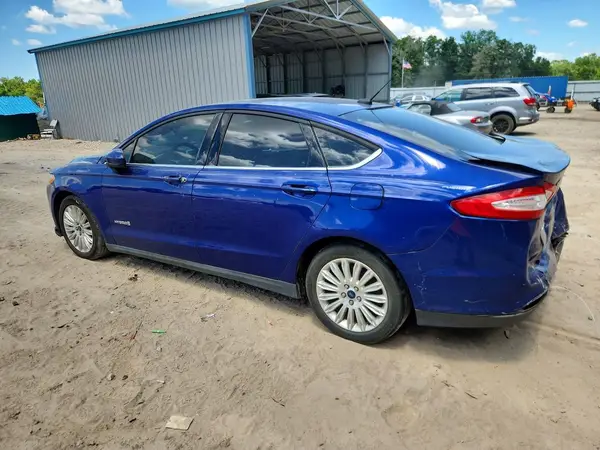 3FA6P0UUXGR264555 2016 FORD FUSION - Image 2