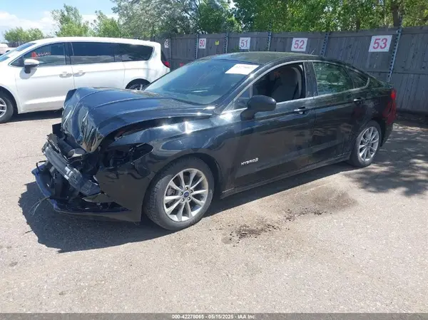 3FA6P0UUXHR172055 2017 FORD FUSION - Image 2