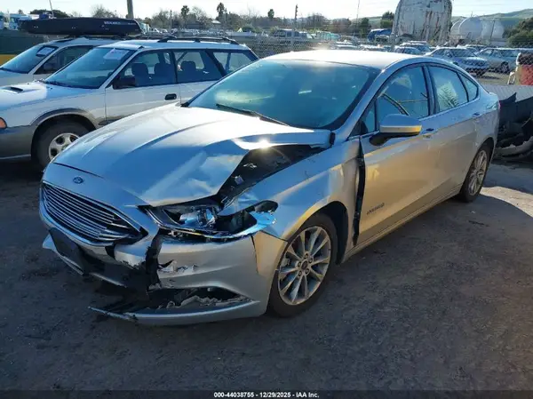3FA6P0UUXHR188286 2017 FORD FUSION - Image 2