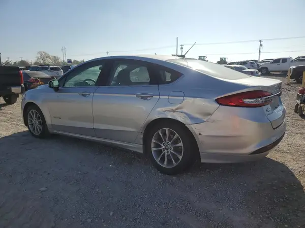 3FA6P0UUXHR330782 2017 FORD FUSION - Image 2