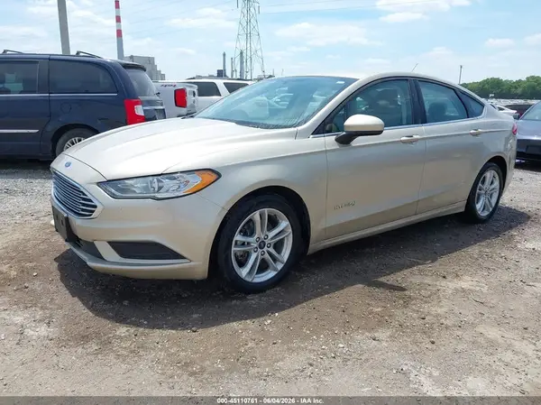 3FA6P0UUXJR100438 2018 FORD FUSION - Image 2