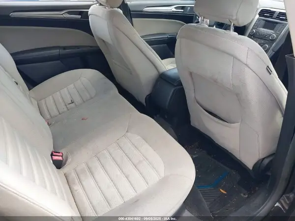3FA6P0UUXJR122925 2018 FORD FUSION - Image 8