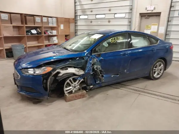 3FA6P0UUXJR142043 2018 FORD FUSION - Image 2