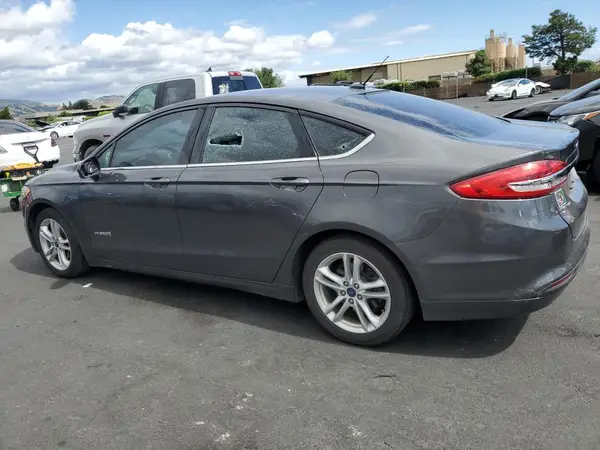 3FA6P0UUXJR147193 2018 FORD FUSION - Image 2