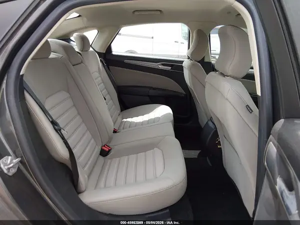 3FA6P0UUXJR235905 2018 FORD FUSION - Image 8
