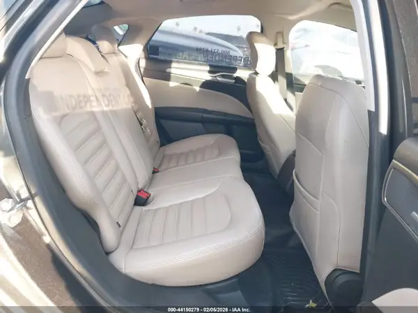 3FA6P0UUXJR244829 2018 FORD FUSION - Image 8