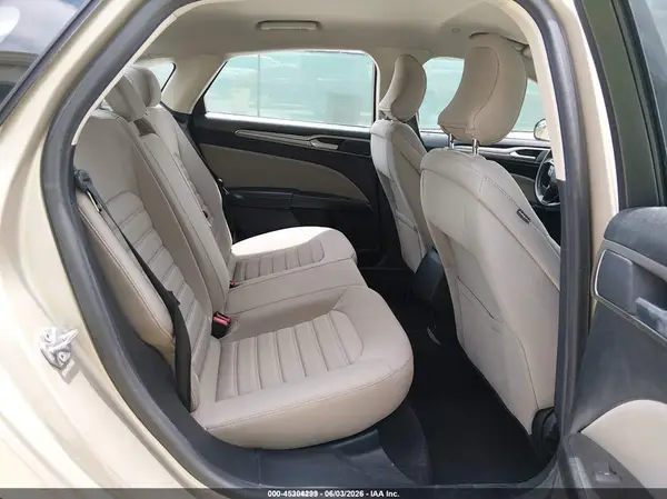 3FA6P0UUXJR281976 2018 FORD FUSION - Image 8