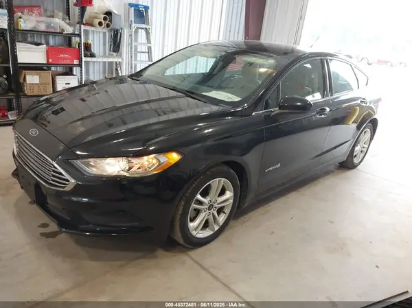 3FA6P0UUXJR282089 2018 FORD FUSION - Image 2