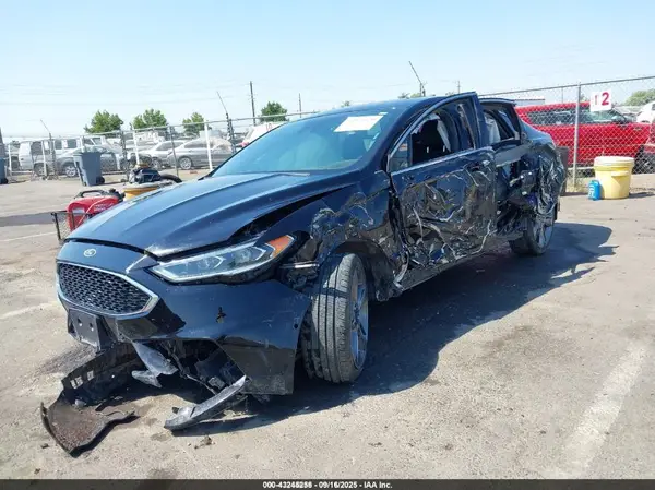 3FA6P0VP0KR179578 2019 FORD FUSION - Image 2