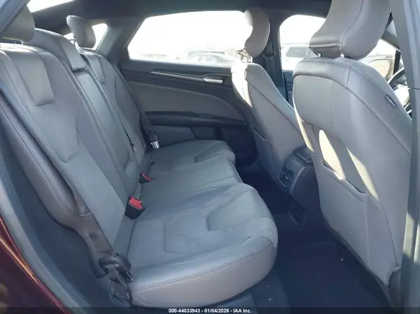 3FA6P0VP1HR239859 2017 FORD FUSION - Image 8