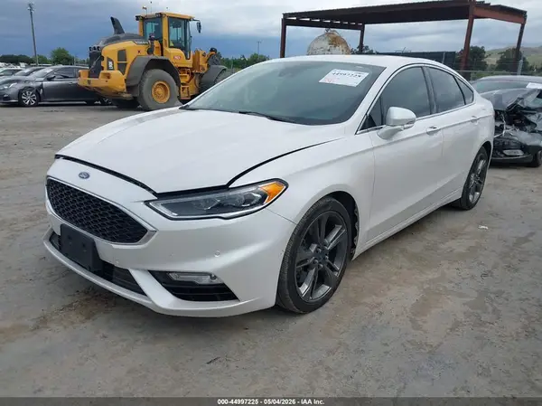 3FA6P0VP1JR111031 2018 FORD FUSION - Image 2