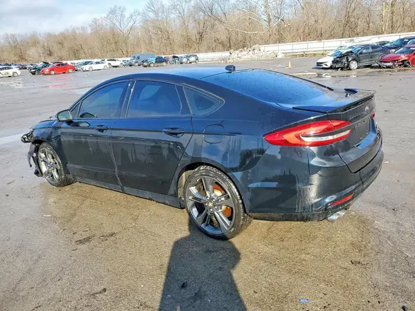 3FA6P0VP1JR114057 2018 FORD FUSION - Image 2