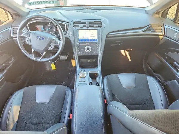 3FA6P0VP1KR215794 2019 FORD FUSION - Image 8