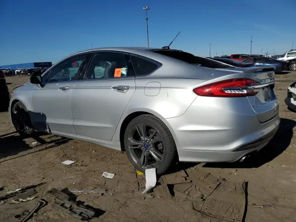 3FA6P0VP3JR109135 2018 FORD FUSION - Image 2