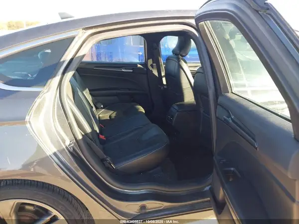 3FA6P0VP3KR122498 2019 FORD FUSION - Image 8