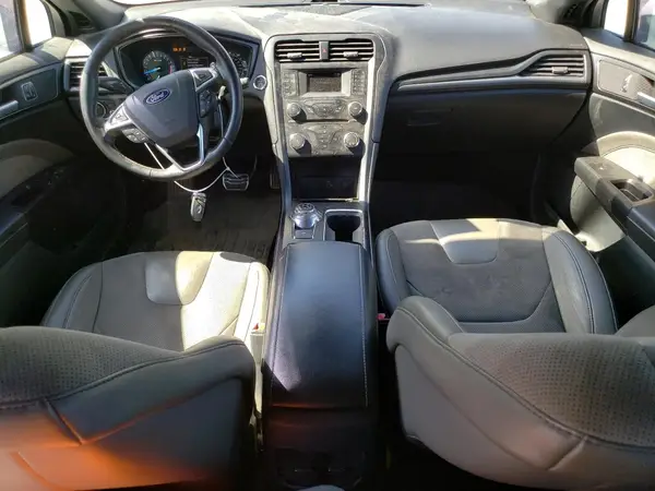 3FA6P0VP4HR268899 2017 FORD FUSION - Image 8