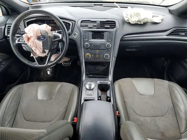 3FA6P0VP4JR183003 2018 FORD FUSION - Image 8