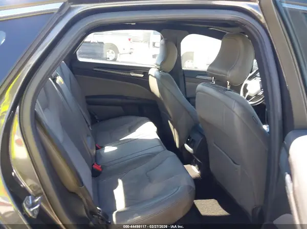 3FA6P0VP5HR247639 2017 FORD FUSION - Image 8