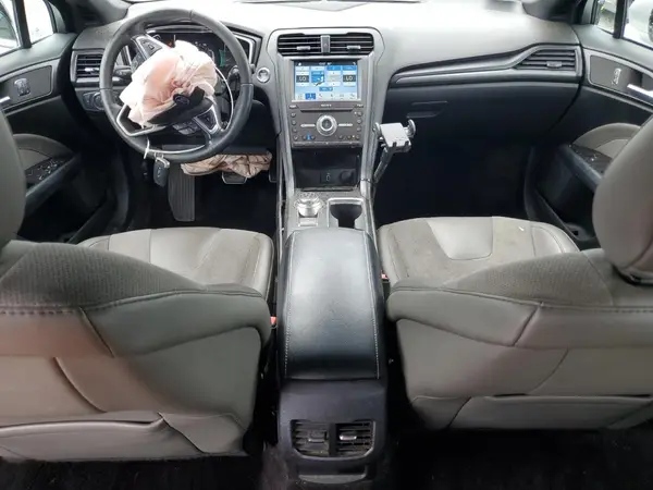 3FA6P0VP5HR256163 2017 FORD FUSION - Image 8