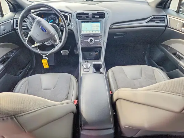 3FA6P0VP5HR331766 2017 FORD FUSION - Image 8