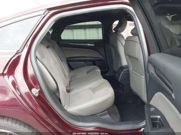 3FA6P0VP5JR203629 2018 FORD FUSION - Image 8