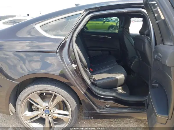3FA6P0VP5KR285945 2019 FORD FUSION - Image 8