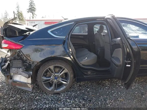 3FA6P0VP6HR158310 2017 FORD FUSION - Image 8