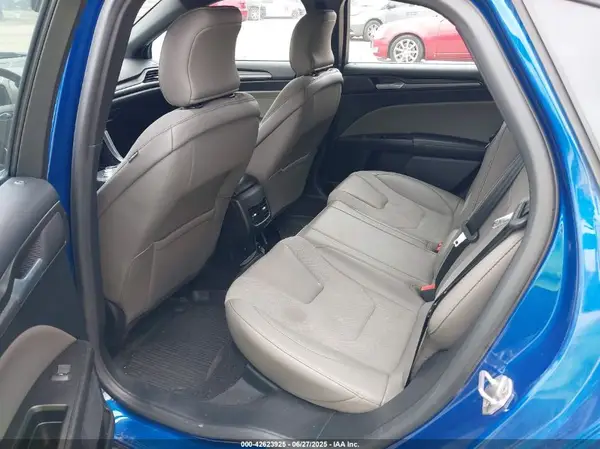 3FA6P0VP6HR179772 2017 FORD FUSION - Image 8