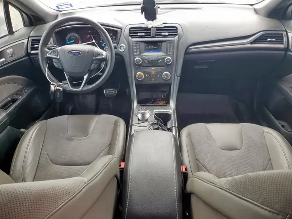 3FA6P0VP6HR351704 2017 FORD FUSION - Image 8