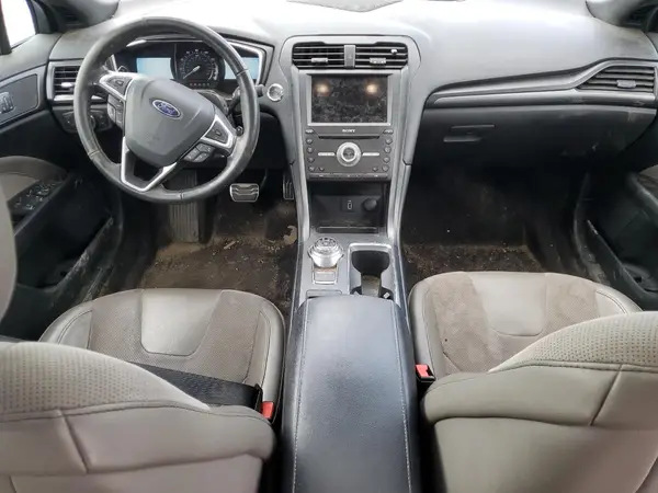 3FA6P0VP7HR220300 2017 FORD FUSION - Image 8