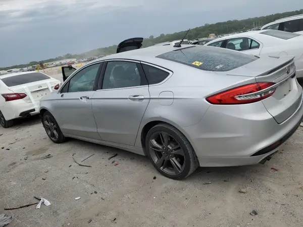 3FA6P0VP7HR239946 2017 FORD FUSION - Image 2