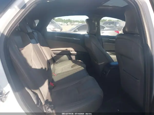 3FA6P0VP7HR243236 2017 FORD FUSION - Image 8