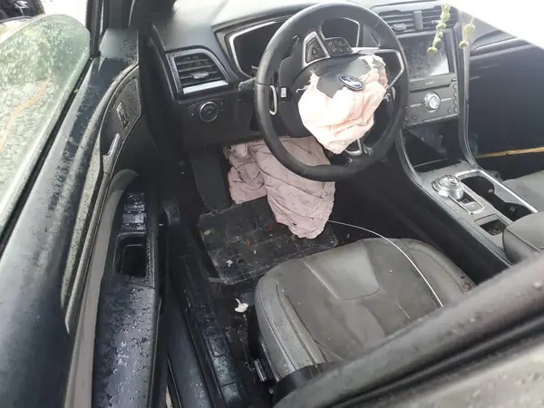 3FA6P0VP7HR272042 2017 FORD FUSION - Image 8