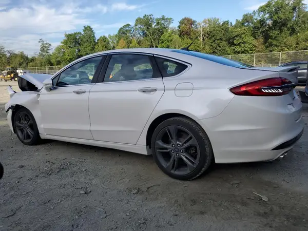 3FA6P0VP7JR180774 2018 FORD FUSION - Image 2