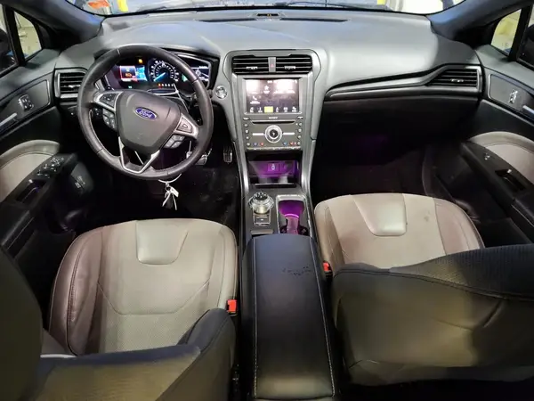 3FA6P0VP8HR193902 2017 FORD FUSION - Image 8