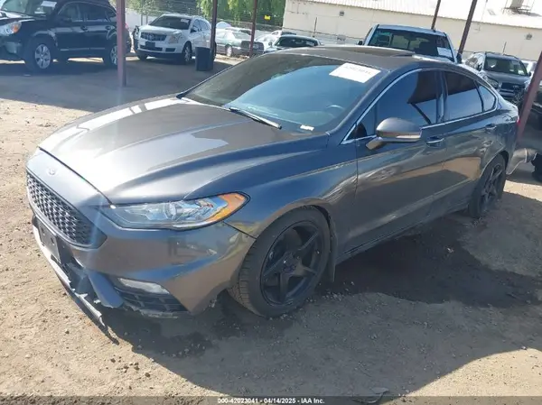 3FA6P0VP8HR335830 2017 FORD FUSION - Image 2